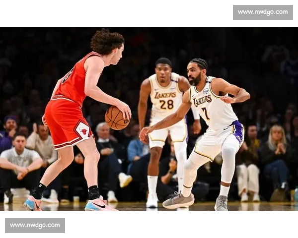 紫金王朝再临巅峰湖人热火总决赛鏖战见证时代对决传奇荣誉与冠军之路